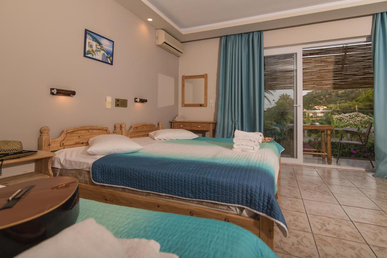 Iniohos Zante Hotel & Suites Argassi Exterior foto