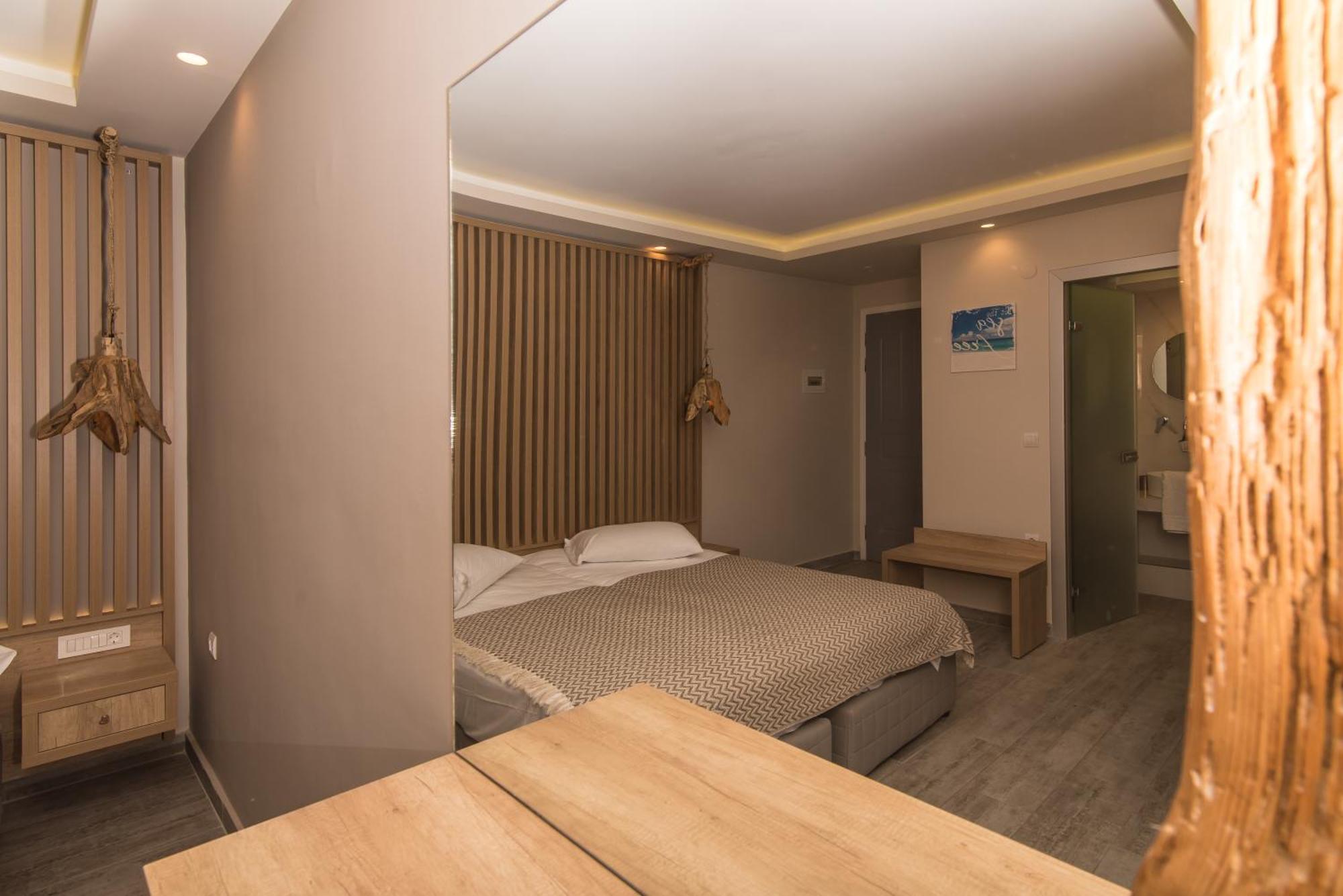 Iniohos Zante Hotel & Suites Argassi Quarto foto